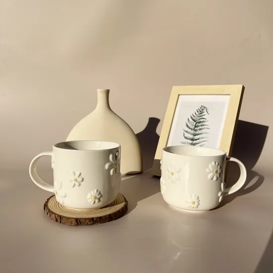 Simple and Gentle Embossed Mug Small Fresh Adult Couple Cup 